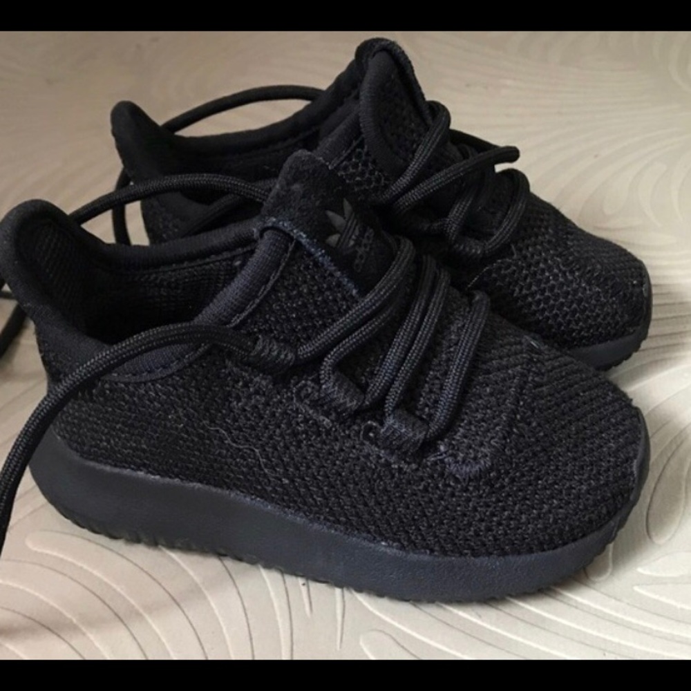 Adidas size 4 toddler